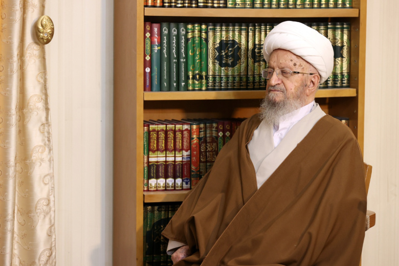 Насер Макарем  Ширази