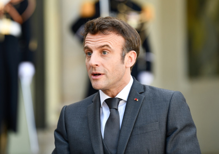 Макрон приказал увеличить ядерный арсенал Франции и решил скрыть его размер