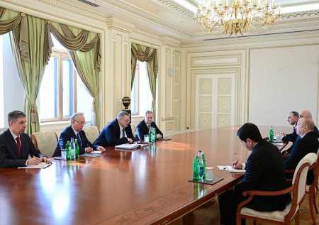 Оверчук и Алиев договорились о решении проблем после крушения AZAL