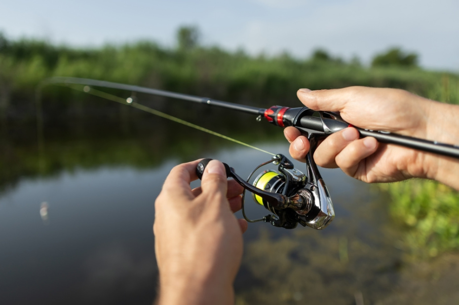 Как правильно хранить удочки зимой и летом: советы бывалых рыбаков