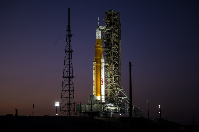 Ракета-носитель НАСА Artemis II