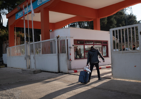 Турция закрыла три КПП на границе с Ираном