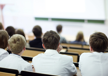 Стоматологический вуз в Дагестане лишился лицензии