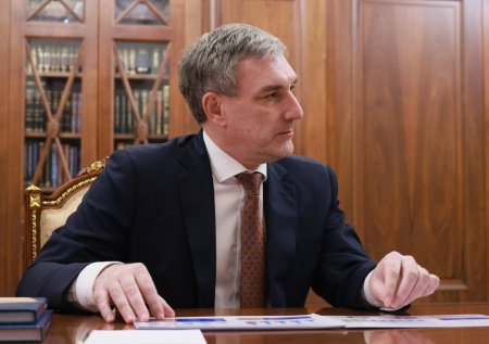 Путин встретился с главой Амурской области