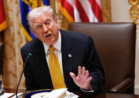 Трамп ополчился на Стармера из-за военной базы на острове Диего-Гарсия