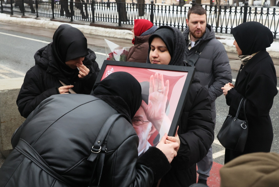 Обстановка у посольства Ирана в Москве