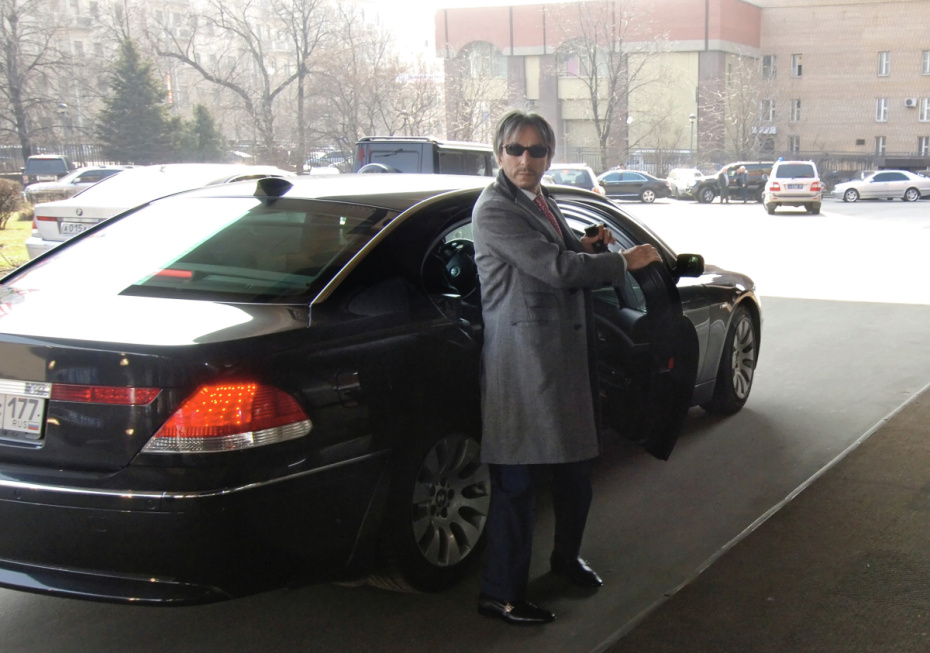 Предприниматель Умар Джабраилов прибыл на встречу главы Чечни Рамзана Кадырова с чеченскими общественными деятелями и бизнесменами, проживающими в Москве и других регионах России, 2007 год