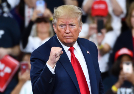 В США назвали четыре цели Трампа в войне с Ираном