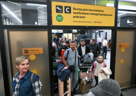 В Госдуме отреагировали на ситуацию с вывозными рейсами для россиян