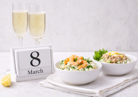 3 шикарных салата на 8 Марта и для тонкой талии — вкуснота: тут и рыбка, и рис, и овощи