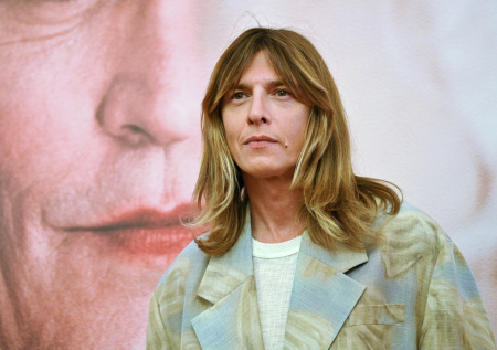 Популярный стилист назвал тренды весны 2026 года