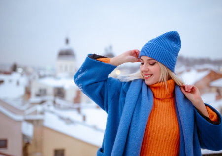 Стилист посоветовала, как сочетать цвета в одежде