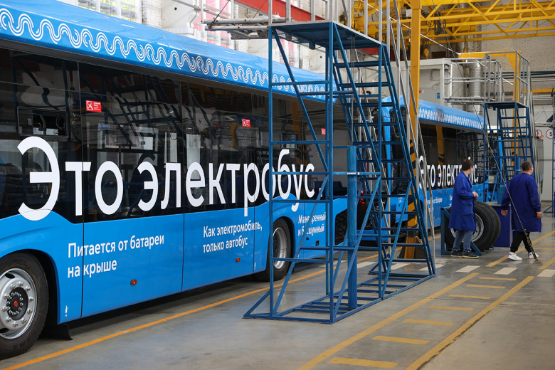 Сборка электробусов в цехе российского производителя «КАМАЗ» на территории Сокольнического вагоноремонтно-строительного завода (СВАРЗ) в Москве