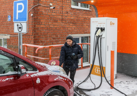 Автоэксперт рассказал об особенностях эксплуатации электромобилей на Севере