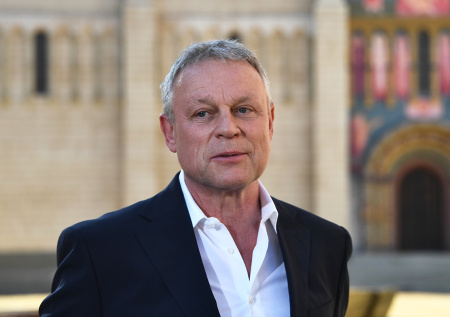 «Модный приговор», разводы, конфликт с Дружининой: как живет Сергей Жигунов