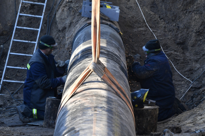 Рабочие на участке магистрального нефтепровода «Дружба»