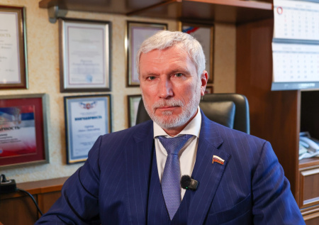 «Не считает за людей»: в ГД объяснили слова Зеленского о потерях ВСУ