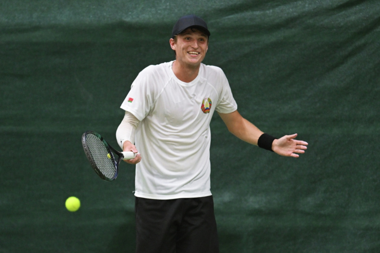 Даниил Остапенков