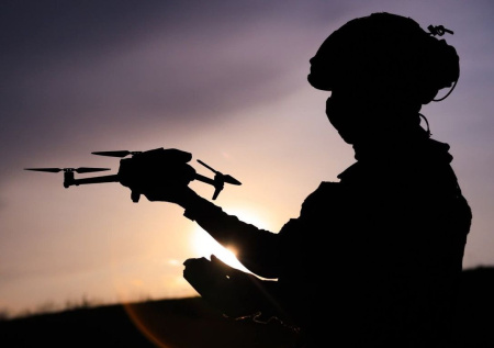 Дрон ВСУ атаковал «Газель» с лекарствами в ЛНР