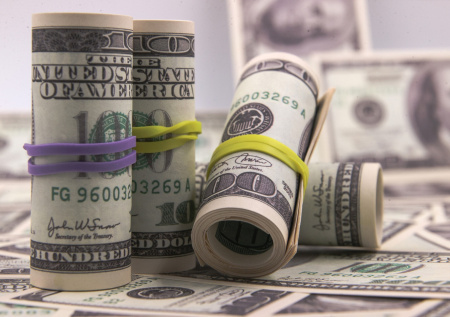 Медсестра сказочно разбогатела после падения с кровати