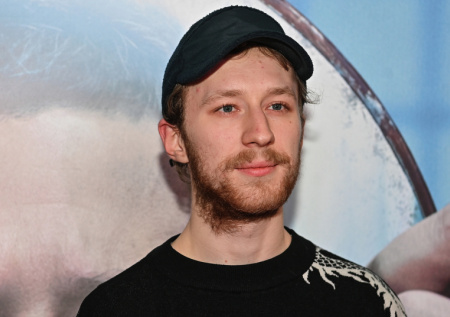 Уголовное дело, долги, критика СВО: куда пропал актер Трескунов