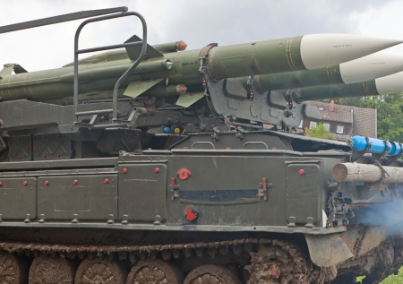 Минобороны Турции сообщило о ликвидации иранской баллистической ракеты