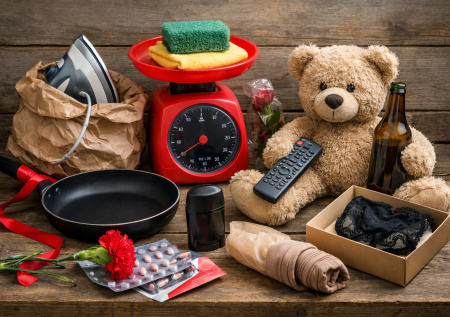 Ред-флаг! Как по подарку на 8 Марта понять, что с отношениями что-то не так