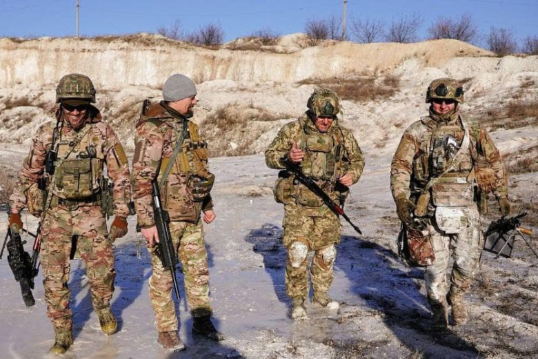 Военнослужащие ВСУ