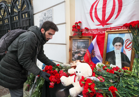 Названы дата и время церемонии прощания с верховным лидером Ирана