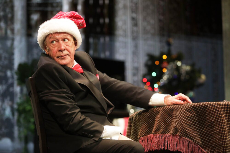 Михаил Ефремов на показе спектакля «Без свидетелей» перед премьерой на сцене театра «Мастерская „12“ Никиты Михалкова»