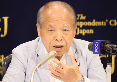 С России призвали снять экономические ограничения