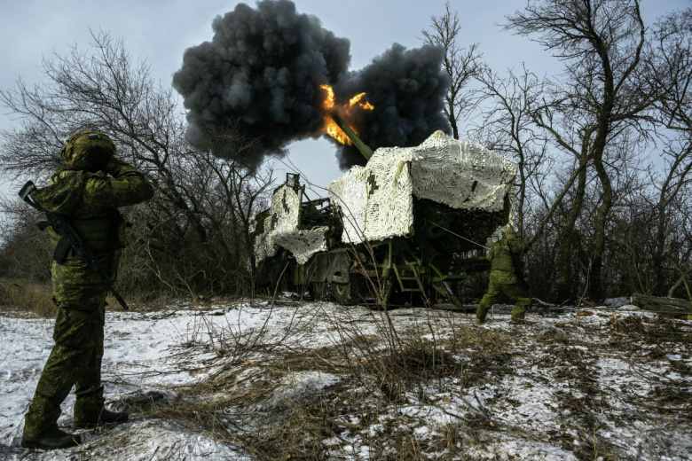 Боевая работа расчета самоходной артиллерийской установки 2С44 «Гиацинт-К»