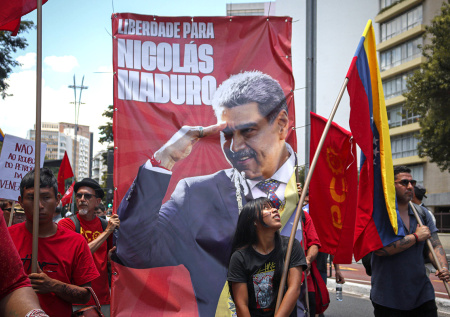 «Им непросто»: дипломат о трудностях венесуэльцев после ареста Мадуро