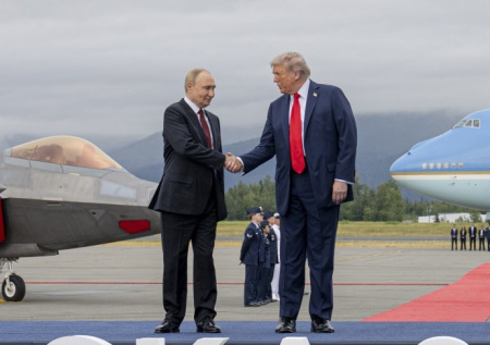 Политолог ответил, что могло сохранить дух Анкориджа