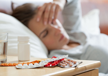 Врач назвал неочевидные факторы частых простуд весной