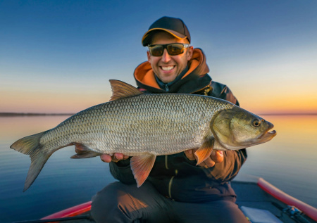 Календарь клева для рыболова на март-2026: кого и где ловить