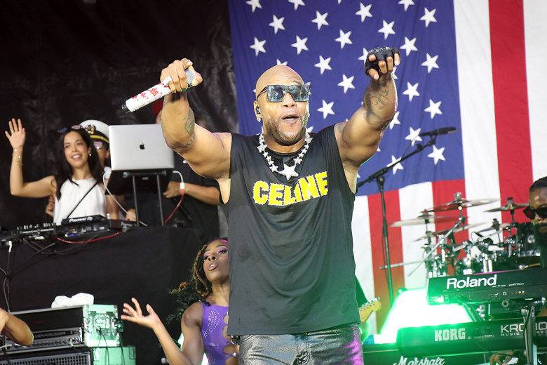 Flo Rida (настоящее имя — Трэмар Диллард)