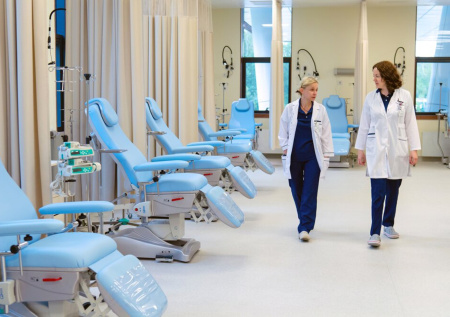 Страшный диагноз: где правильно лечить рак, сколько стоит