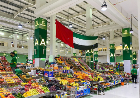 Дубаю предрекли дефицит свежих продуктов из-за войны