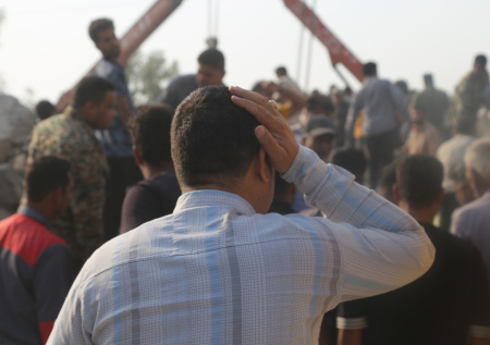 «Били прямо в детей»: США превратили войну в Иране в развлечение и геноцид