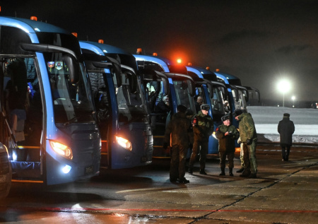 Россия вернула из украинского плена трех курян