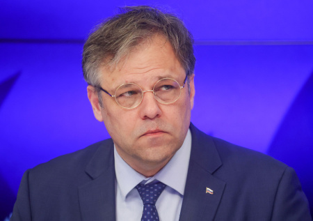 Мирошник заявил о серьезных трещинах в международном праве