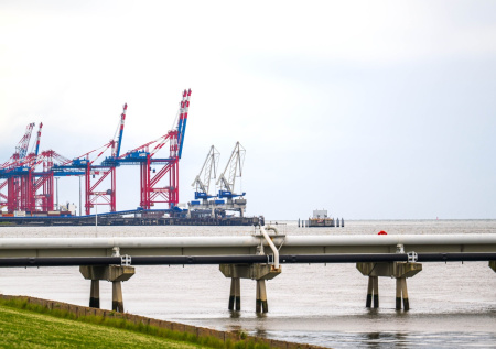 Стала известна реальная обстановка в Ормузском проливе