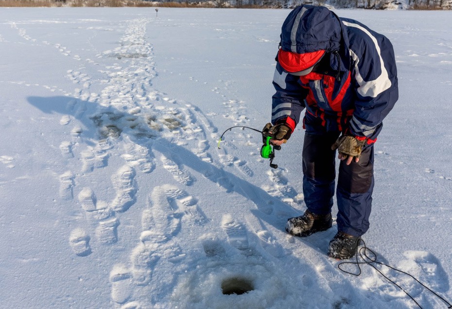 Рыбалка в марте-2026: календарь клева и на кого ловить в начале весны