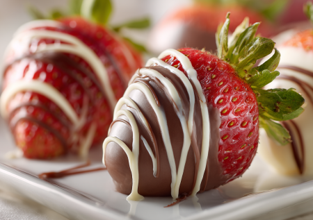 Десерт для любимой за 10 минут: справится даже тот, кто не умеет готовить