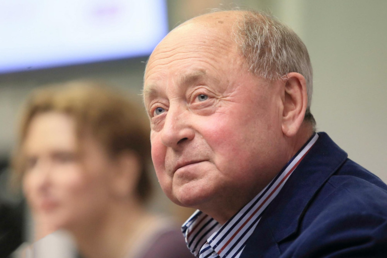 Тренер Алексей Мишин