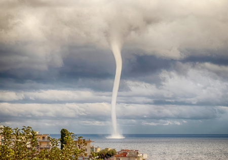 Мощный торнадо прошелся по американскому штату Мичиган