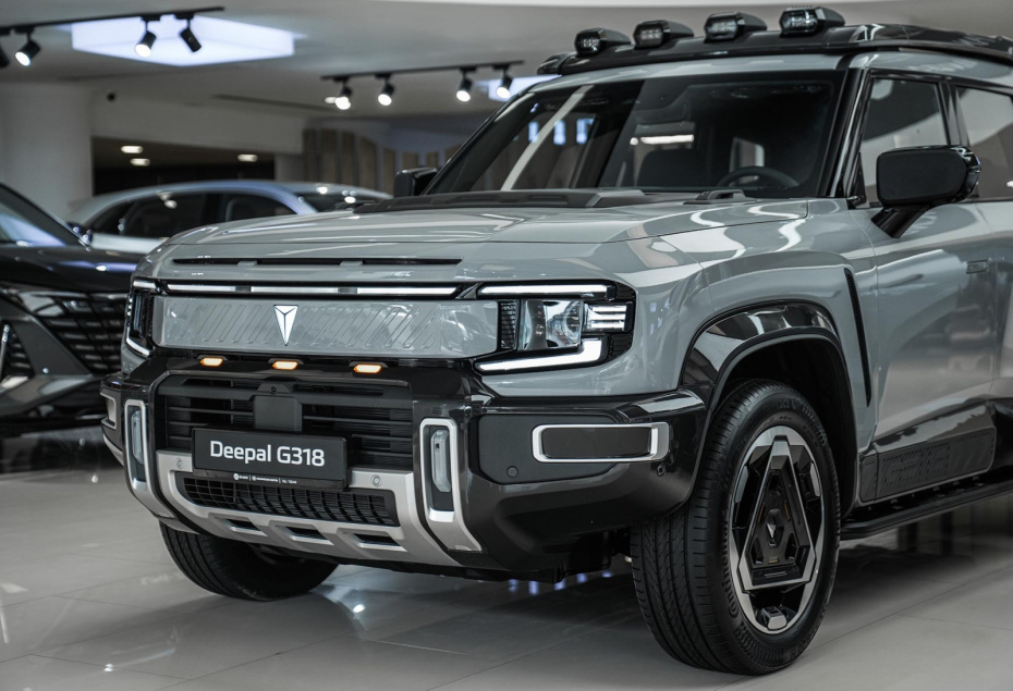 Внедорожник Deepal G318