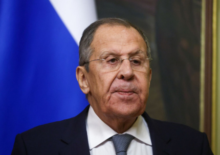 Лавров обсудил с главой МИД ОАЭ ситуацию в Иране