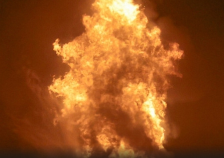 При взрыве в ночном клубе пострадали десятки человек